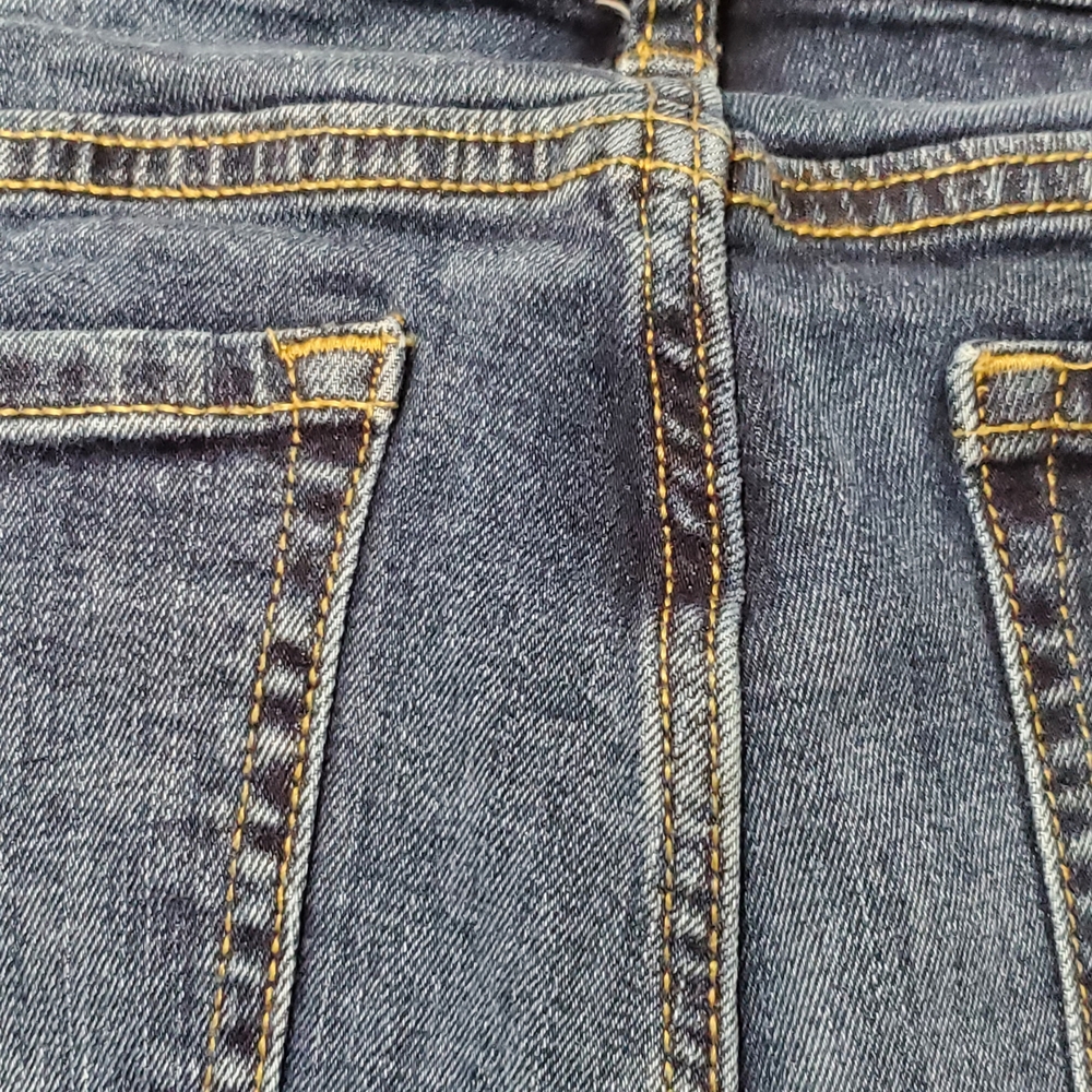 GAP Straight Cuff Cropped Jeans Women's Size 8 - Picture 7 of 11